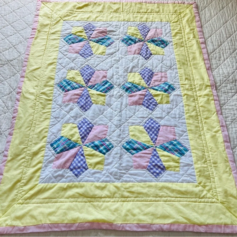 33”x44” Handmade Quilt. Eight Point Star Quilt.